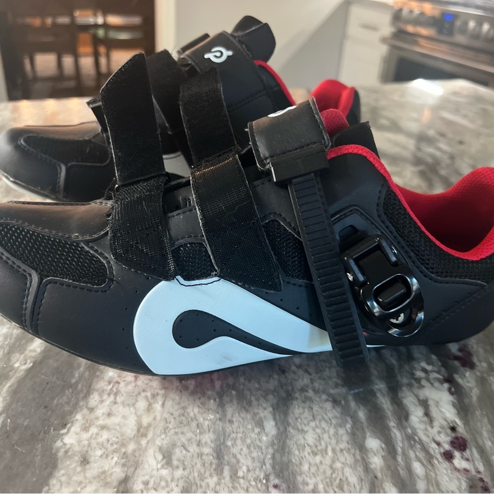 Peloton shoe